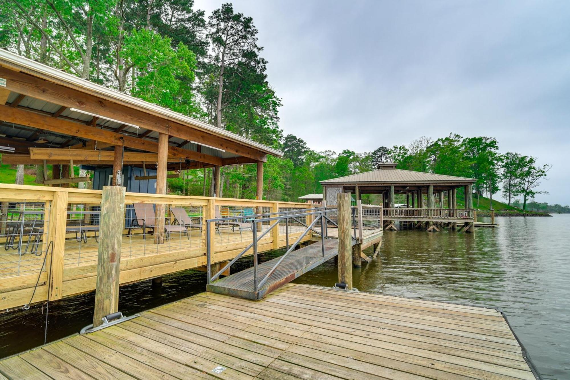 Waterfront House On Toledo Bend With Private Dock! Villa Alliance Exterior foto